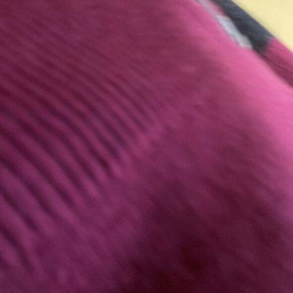 Eileen Fisher Italian Yarn Colorblock Sweater Women’s Small burgundy Charcoal - Picture 9 of 10